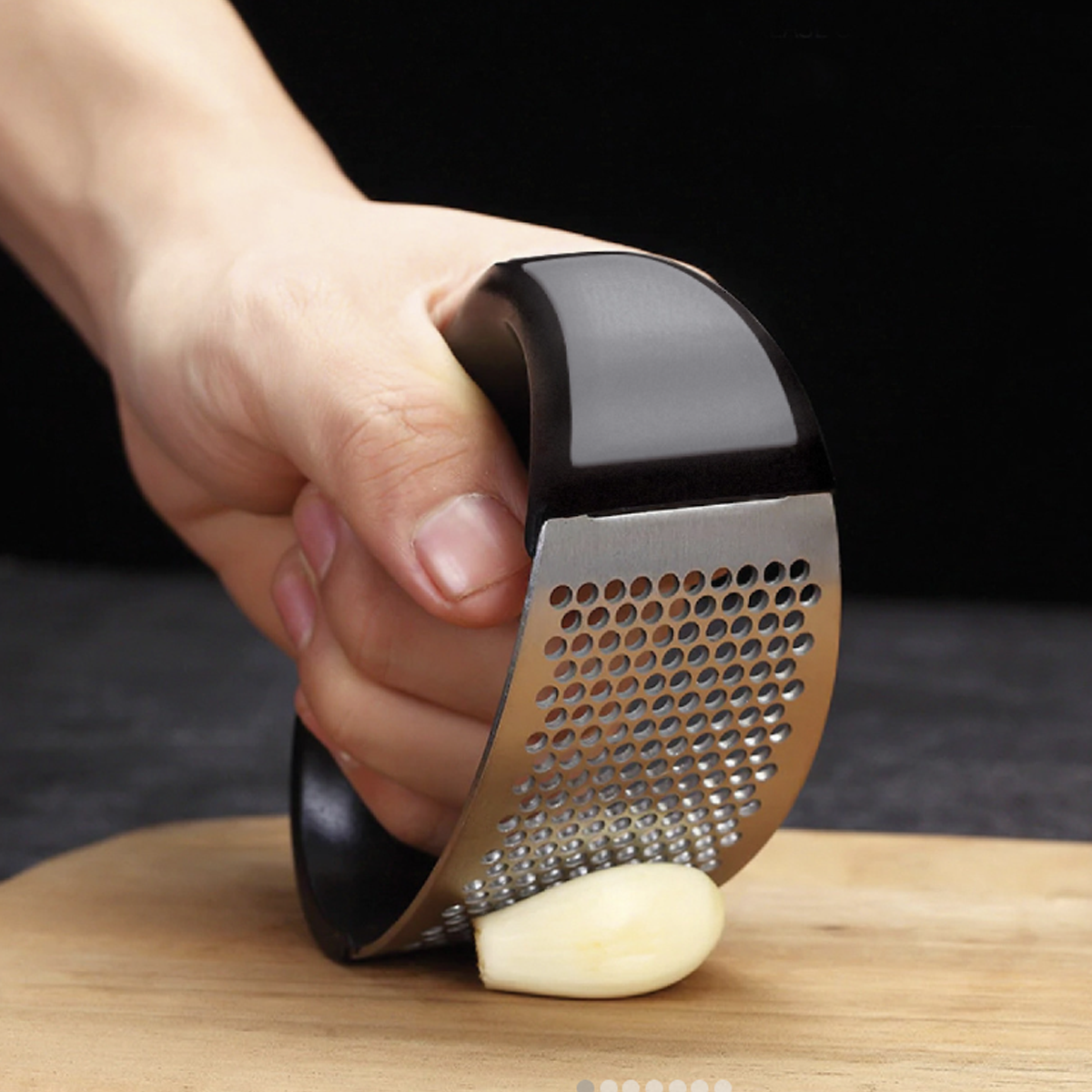 VIOSARP PLASTIC GARLIC PRESS 11X5.2X6.5CM