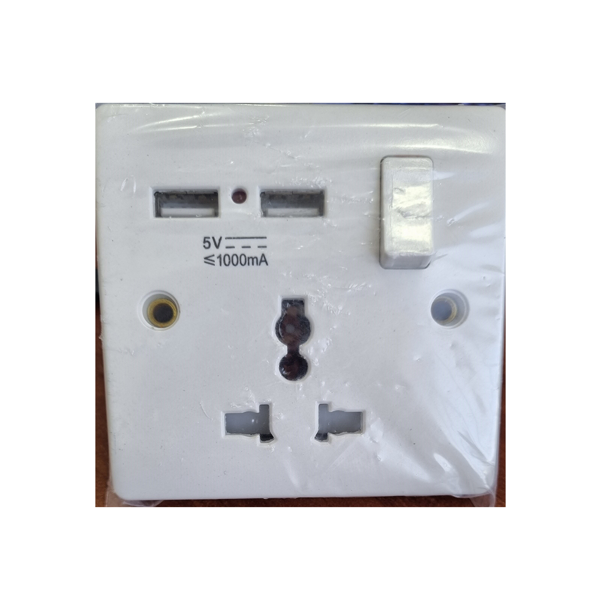 SWITCH WALL PLUG WITH 2 USB